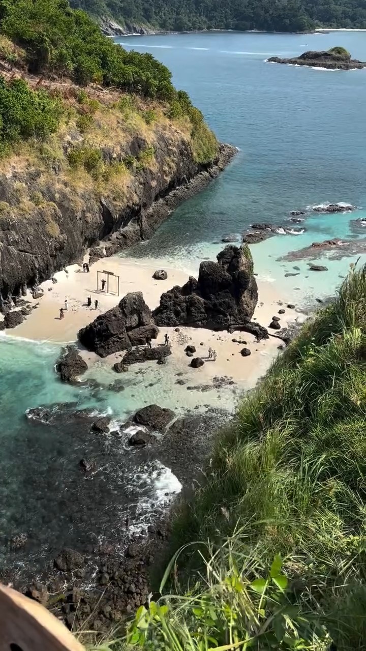 Pulau Bedil Banyuwangi,Wisata Hits Banyuwangi,Tour Wisata Banyuwangi,Banyuwangi,Travel Banyuwangi